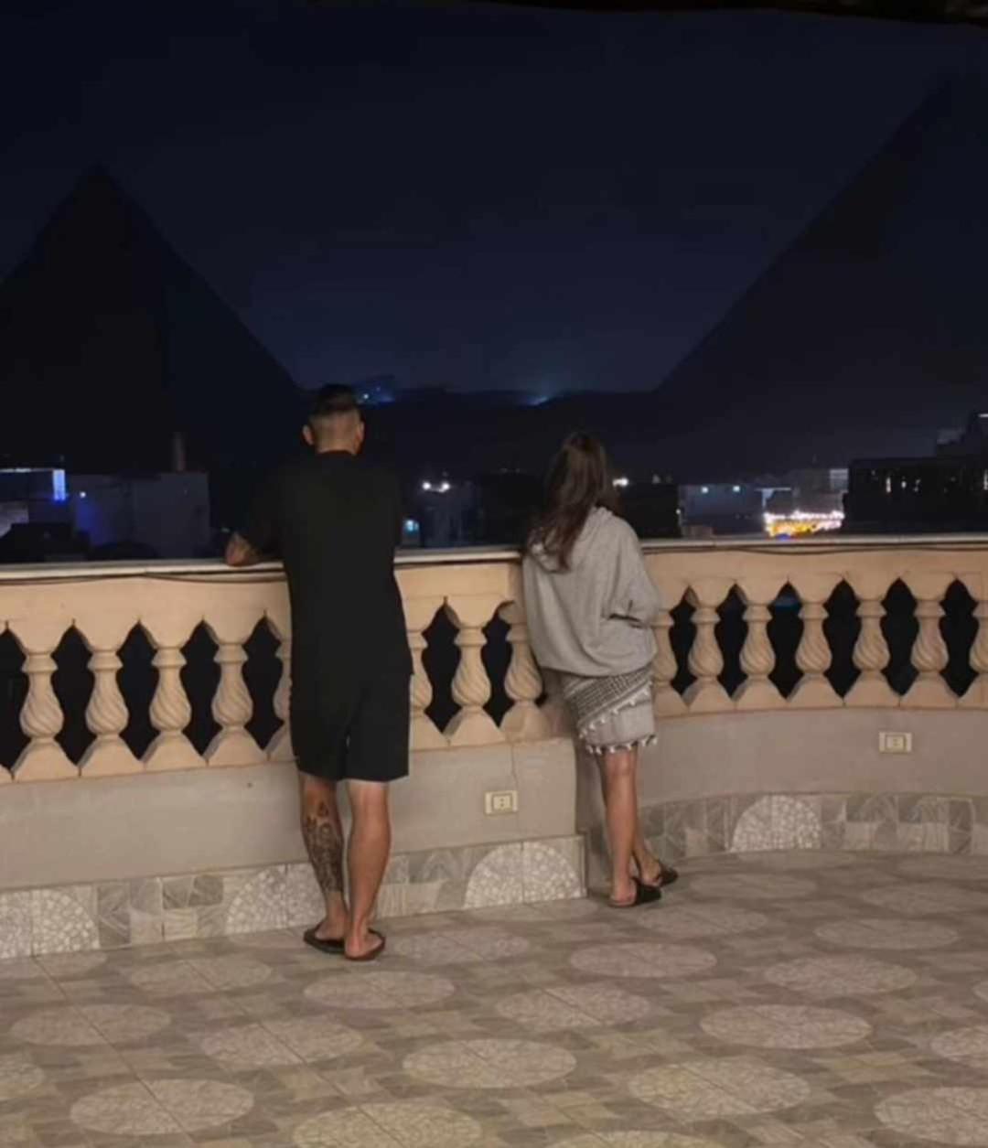 Queen Pyramids View Inn Kafret el-Gabal Extérieur photo